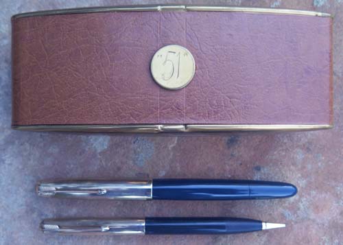 PARKER STANDARD SIZED 51 VAC IN CEDAR BLUE WITH GOLD FILLED CAPS